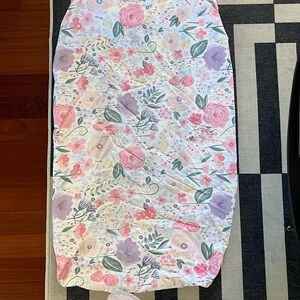 Pottery Barn kids Fitted Crib Sheet 🌸